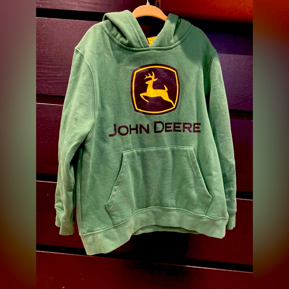 John Deere, size 8, Like New
